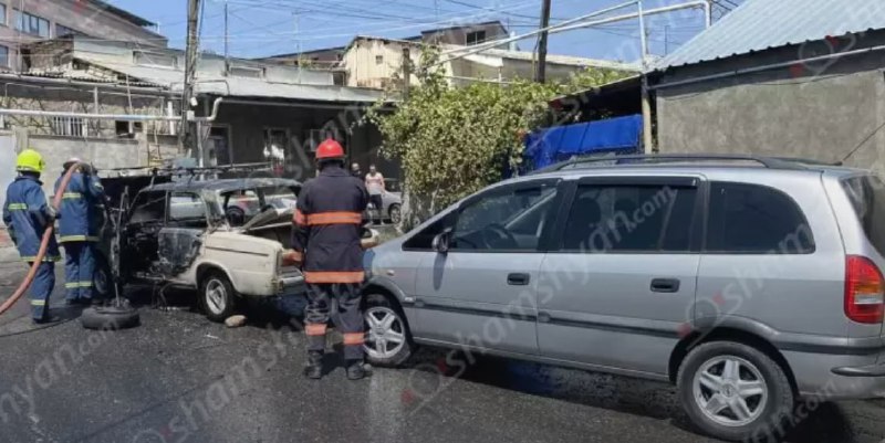 «Աստղիկ» ԲԿ-ի մոտ հրդեհ է բռնկվել կայանված ավտոմեքենայում. այն վերածվել է մոխրակ…