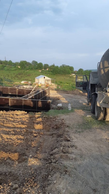 В Арцахе начались строительство нового квартала с более ,чем 100 квартирами.Подп…